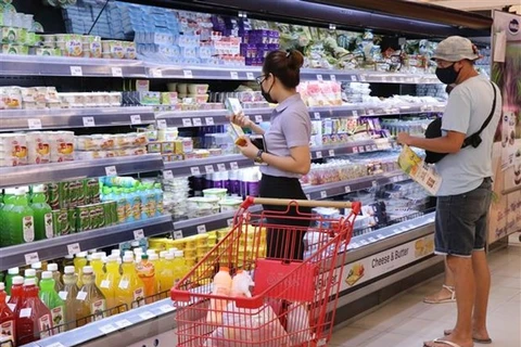 今年前4月越南社会消费品和服务零售总额增长12.8%