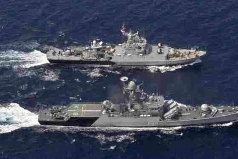 印度和印度尼西亚举行海军联合演习