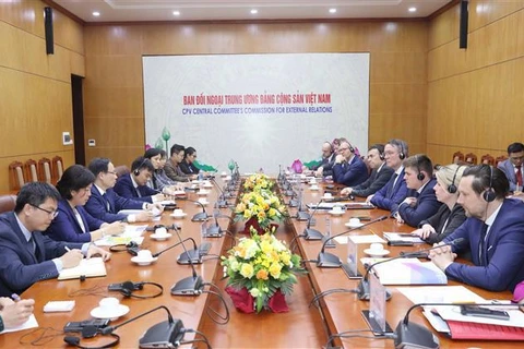 第八届越南共产党和德国社民党对话会在越南召开