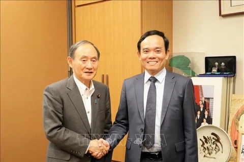  越南政府副总理陈流光对日本进行工作访问