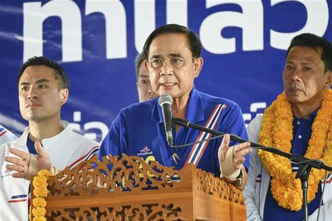 泰国大选：巴育·占奥差总理确保权力交接顺利进行
