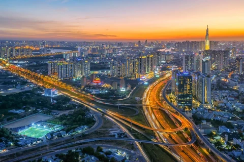 胡志明市打造新优势，吸引战略投资者 