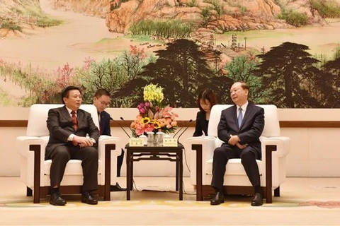 越南共产党代表团对中国广东省进行访问