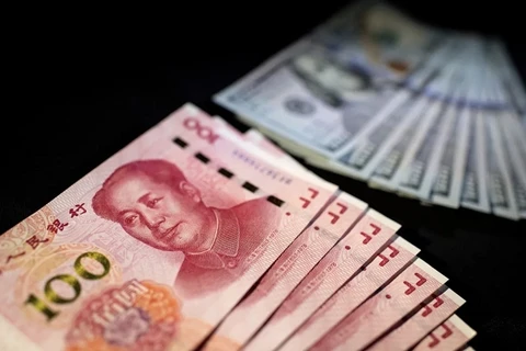 7月20日上午越南国内市场越盾对美元汇率中间价下调27越盾