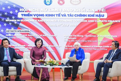 越南与美国分享应对气候变化的金融解决方案