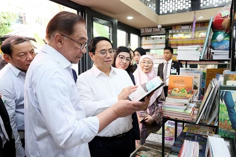 马来西亚媒体积极评价马来西亚总理对越南进行的访问
