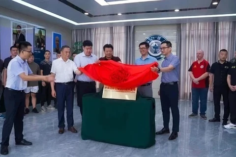 越南中式台球协会中国国际台球学院培训基地正式揭牌