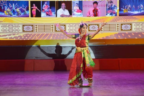 印度古典舞蹈库吉普迪表演活动在得乐省举行