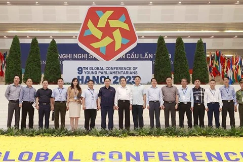 越南国会主席王廷惠出席第九届全球青年议员大会彩排活动