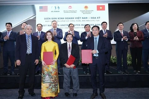 越南政府总理范明政：企业携手推动越美全面战略伙伴关系落地生根