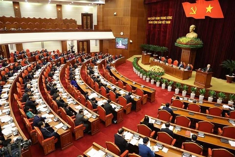 越共第十三届中央委员会第八次全体会议在河内隆重开幕