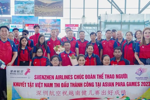 越南残疾人体育代表团启程赴中国参加杭州第4届亚残运会