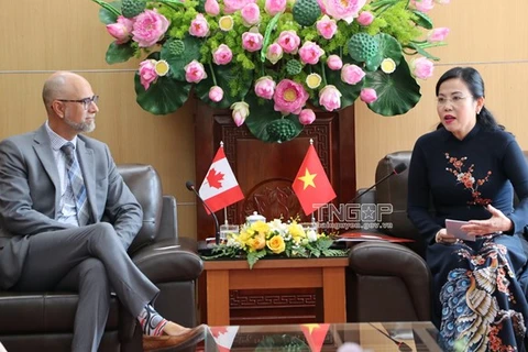 加拿大在太原省开展投资合作促进活动