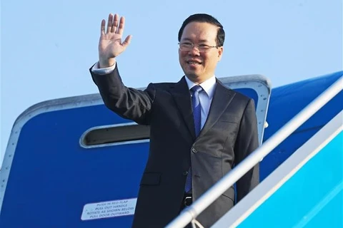 越南国家主席武文赏启程前往北京 开始出席第三届“一带一路”国际合作高峰论坛之行