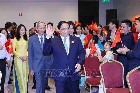 范明政总理会见旅居沙特阿拉伯越南人代表