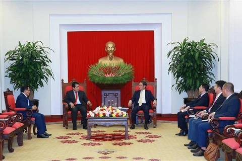 提高越南共产党和秘鲁共产党合作成效