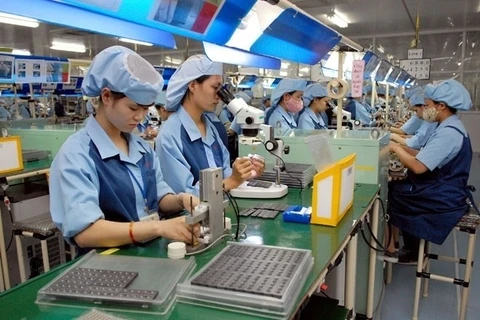 前10个月越南电脑、电子产品及零部件出口额突破100亿美元大关