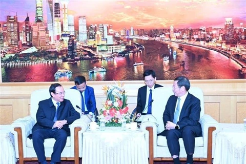 越南胡志明市高级代表团对中国上海进行工作访问