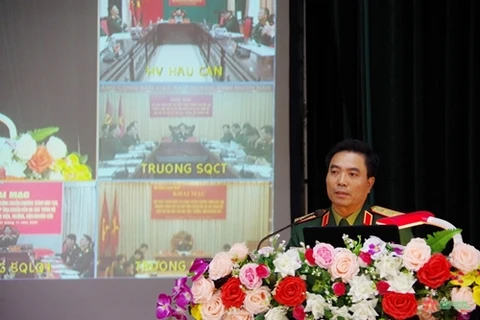 越南人民军队总参谋部为各所军校的培训计划举办集训活动