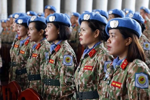 越南女军官和女警官积极参加联合国维和行动