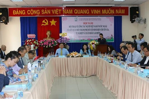 构建全面长期帮扶系统 更好地保护海外越南人权益