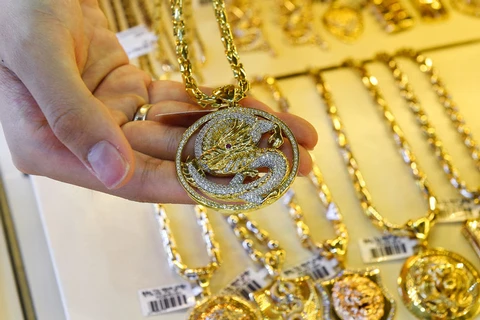 12月14日越南国内市场黄金卖出价猛增