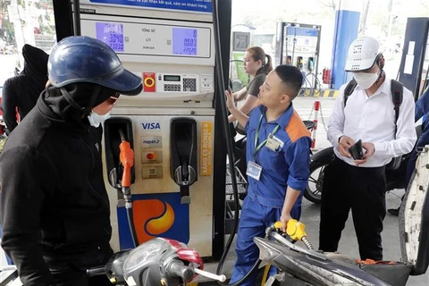 越南成品油价格12月14日大幅下调