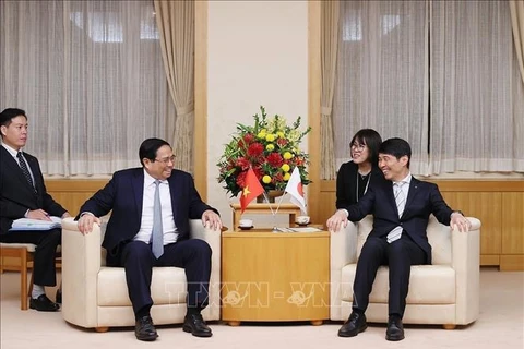 范明政总理访问日本群马县