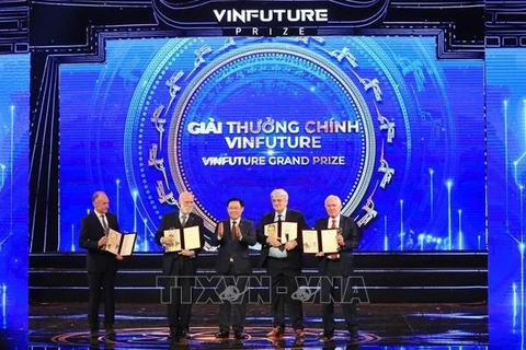 众多世界顶尖科学家参加越南VinFuture科技周活动