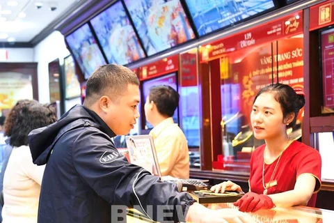 越南国家银行建议人们在黄金投资交易中需要谨慎