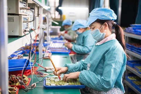 越南企业加强结构重组