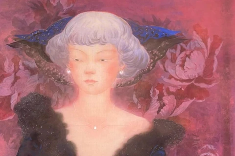 参观90后画家丝绸画展 感受丝绸画精致优雅之美