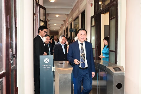 越南美术博物馆推出“在线-互联-多式”电子门票系统