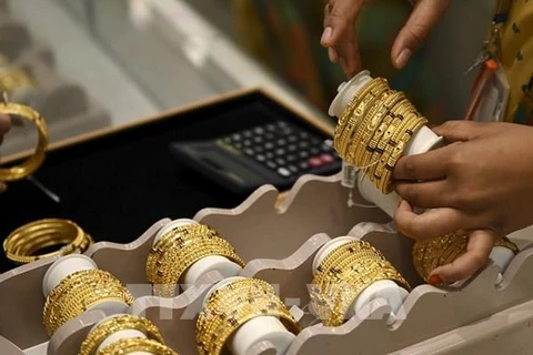 1月17日上午越南国内市场黄金卖出价每两下降50万越盾