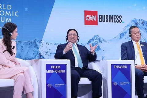 越南政府总理范明政作为主旨发言人出席了2024年达沃斯世界经济论坛框架内的“东盟教训”讨论会