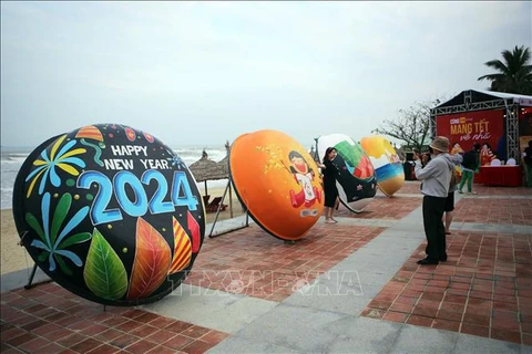 2024年甲辰春节越南游客优先选择国内游