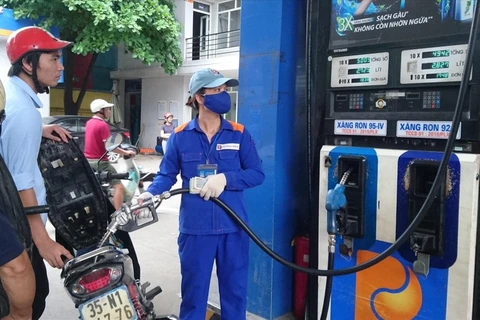 越南国家石油集团的石油价格稳定基金增至3.062万亿越盾