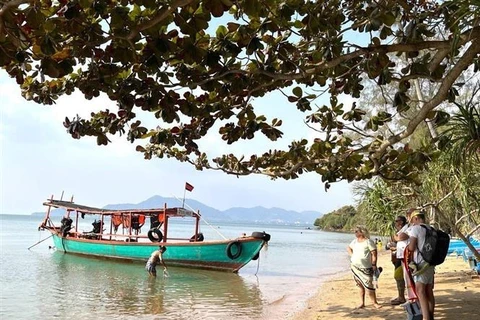 春节假期内柬埔寨接待外国游客近6万人次