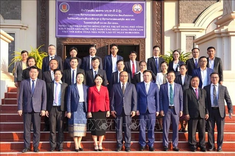 越南帮助老挝实现审计部门现代化