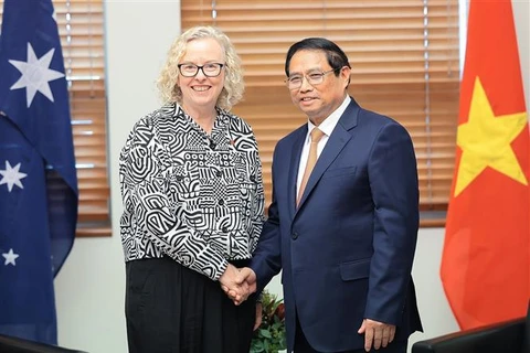 越南政府总理范明政会见澳大利亚-越南友好议员小组主席