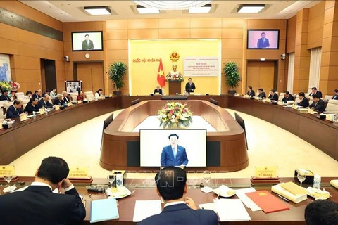 越南国会主席王廷惠：革新有助于推动民主 促进社会共识