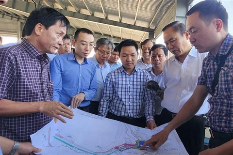 越南农业与农村发展部视察平定省打击IUU捕捞活动的落实情况