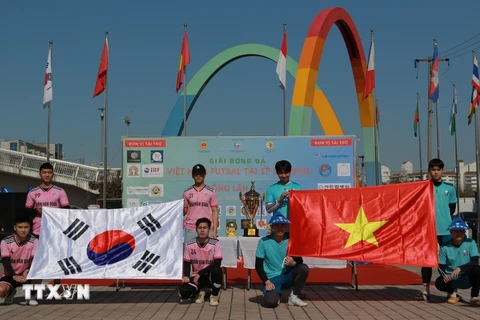 通过体育运动发扬旅韩越南人团结协作精神