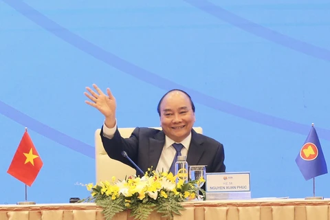 组图：越南政府总理阮春福就第37届东盟峰会结果召开新闻发布会