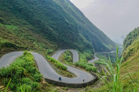 外媒推荐越南7条绝美打卡道路