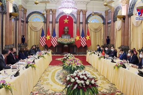 美国副总统哈里斯对越南进行访问