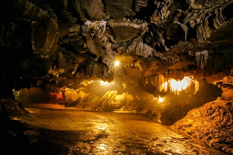 天河洞成为国内外游客赴宁平省时的新旅游景点
