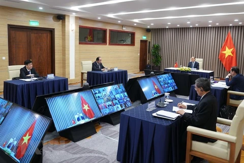 组图：越南政府总理阮春福出席不结盟运动视频峰会