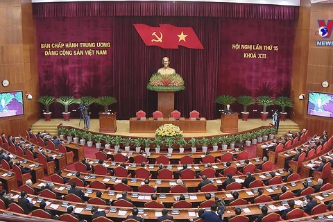 越共十二届十五中全会是越共第十二届任期的最后一次会议