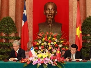 越南国家主席张晋创与智利总统皮涅拉举行会谈 